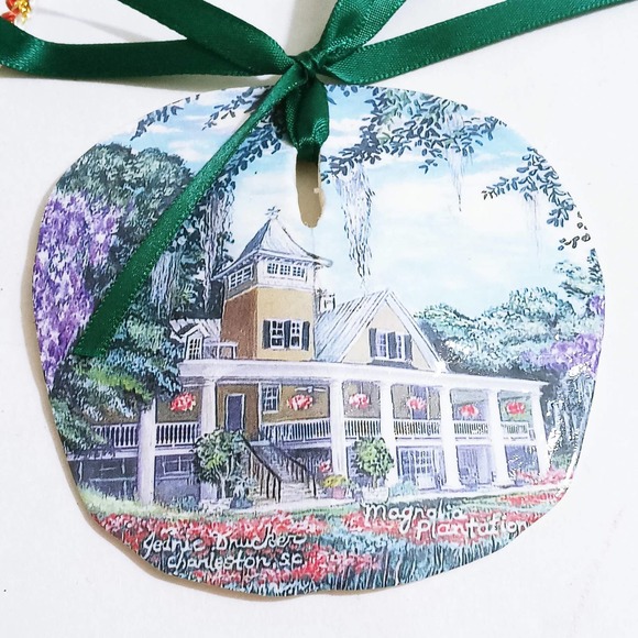 Vtg Christmas Sand Dollar Ornaments 3 Beach Decor Seashore Hand Painted (z) - Picture 2 of 5